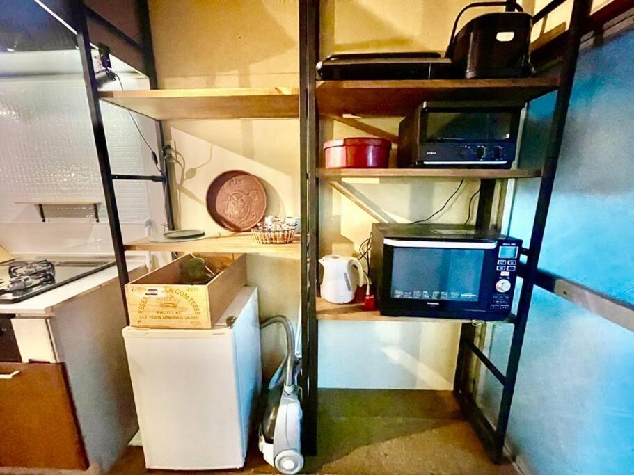 三丁庵 貸別荘 海まで徒歩10分 観光地ペリーロードまで徒歩2分の最高なロケーション 下田を遊び尽くせる貸別荘 無料駐車場もあります2Min Walk To The Perry Road 10Min Walk To The Beach Old Japanese Modern Style House Eksteriør billede